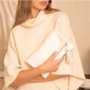 New $148 RACHEL MIRIAM White Clutch Bag Purse Pouch Faux Leather